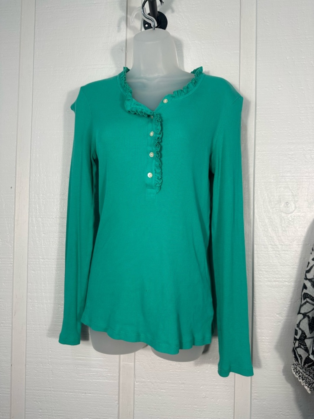 Lily Pulitzer Green Ribbed Top with Ruffle Neckline Size Large EUC